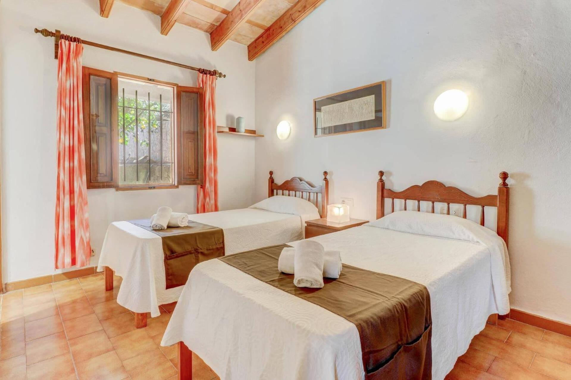 Trampsana By Villa Port de Pollenca